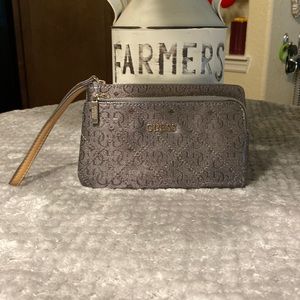 Guess wristlet